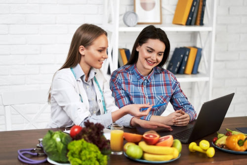 Veterinarians Consider Natural Treats Within Comprehensive Diets