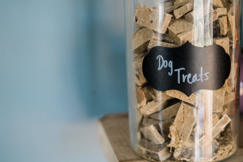 Ingredient labeling clarity in pet food